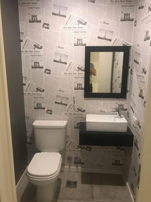 Suite In San Telmo Dormitorio En Suite Con Dos Banos Y Balcon A La Calle Buenos Aires Luaran gambar